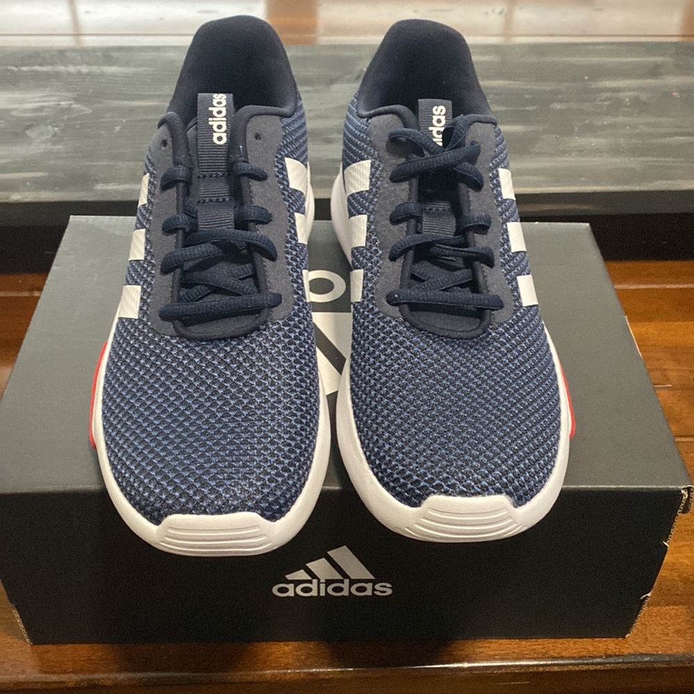 Adidas Racer TR 2.0 K - NEW and never worn - Picture 2 of 7